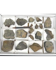 Coffinit; Pandora Mine, Utah, USA; 1 Steige; Unikat