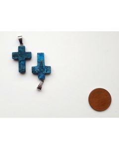 Anhänger, 2,5 cm (Kreuz mit Öse), 1 Stück, Apatit blau
