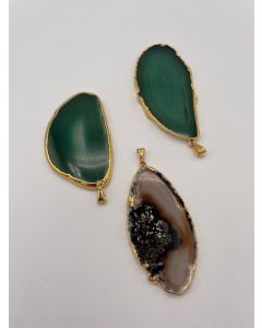 Agate slice with metal clip (golden)
