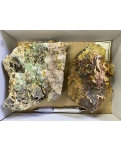 Gemischte Mineralien aus dem Harz; Oberschulenberg, Deutschland; 1 Halbformat Steige