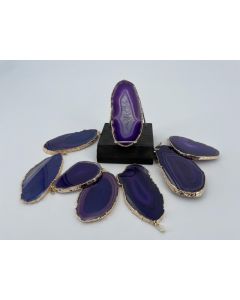 Agate slice; purple, with metal frame, gold, approx. 5-7cm; 1 piece 