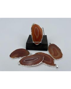 Agate slice; orange, brown, with metal frame, silver, approx. 5-7cm; 1 piece