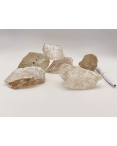 Quartz, Mountain quartz (Lodolite); clear pieces, cutting grade, Zambia; 1 kg 