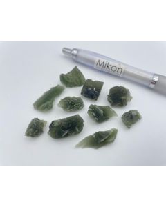Moldavite (Tektite); Czech Republic, pieces 0,5-2cm; 1 g