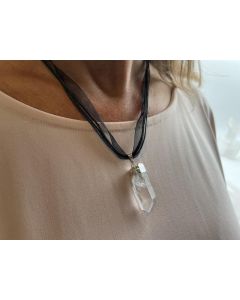 Mountain crystal necklace; with organza band (silk), 7 mm, black; 1 piece