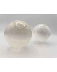 Selenite ball; approx. 3 inch, white; 1 piece
