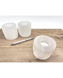 Selenite tealight, candle ligth holder, round, white, raw, app. 7 cm, 1 piece