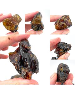 Amber; UV-active, Sumatra, Indonesia; 10 kg