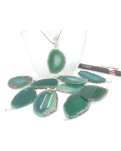 Agate slice; with silver eyelet, green, turquoise, ca. 5-7cm; 1 piece