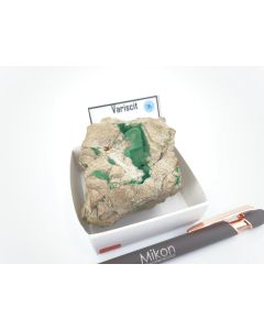 Variscite; Montgomery Co., Arkensas, USA, before 1977, Gerd Tremmel Collection; Min, singel piece