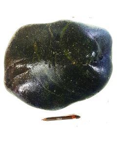 Jade (river boulder); Habachtal, Austria, single piece 29 kg