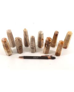 Obelisk lot; coral jasper, polished, Indonesia; 1 lot with 10 pieces