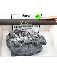Barite xls; N Chwaning Mine, Kalahari Manganese Field, Kuruman, South Africa; Scab
