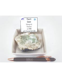 Fluorite, Calcite xls; Dalnegorsk, Russia; Scab