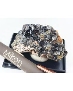 Descloizite xlx; Tsumeb Mine, Otavi Bergland, Namibia; Min