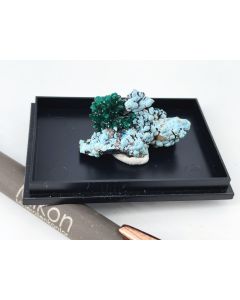 Dioptas xx; Karl Steiner Mine, Omaue, Kaokoveld, Namibia; KS