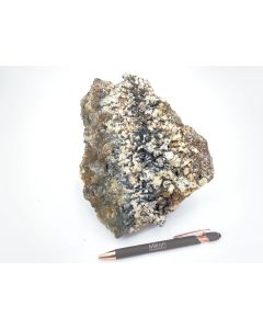 Feldspar + Aegirine xls; Zomba, Malawi; single piece; 3.84 kg