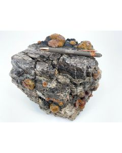 Cristobalite; Marble Tank; AZ, USA; large Cab, single piece; 9.5 kg