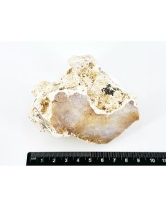 Opal; Armenia; Scab
