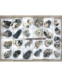 Aegirin xx, Zirkon xx; Mt. Malosa, Zomba, Malawi; 1 Steige, Unikat (474)