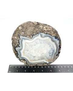 Agate (colored); Brazil; cab; unique