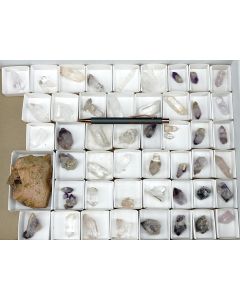 Amethyst X/xx; Brandberg, Namibia; 1 Partie mit 48 Stück; Unikat