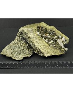 Epidot xx, Uralit xx; Calumet Mine, CO, USA; 1,1 kg; Einzelstück