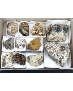 Feldspat, Rauchquarz, Aegirin xx; Mt. Malosa, Zomba, Malawi; 1 Steige, Unikat 