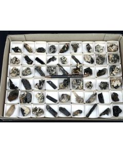 Aegirin, Caysichit, Zirkon xx; Mt. Malosa, Zomba, Malawi; 1 Steige, Unikat (13)
