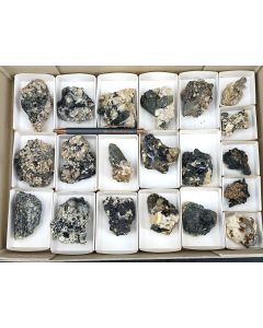 Aegirin, Zirkon xx; Mt. Malosa, Zomba, Malawi; 1 Steige; Unikat 