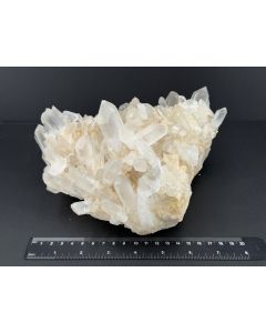 Bergkristall auf Matrix; Madagaskar; Einzelstück
