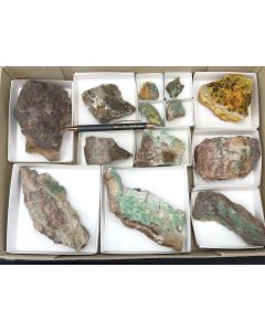 Malachit xx, Hämatit xx; Kyffhäuser, Thüringen, Deutschland; 1 Steige; Unikat