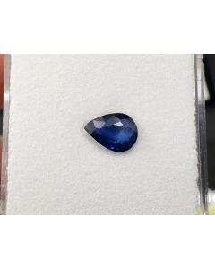 Safir facettiert; 7 x 5 mm; Thailand; 1 Einzelstück