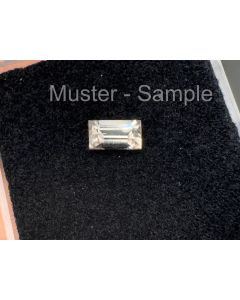 Turmallin farblos (= Achroit) facettiert; verschiedene Formen, ca. 5 mm; Tansania; 1 Stück