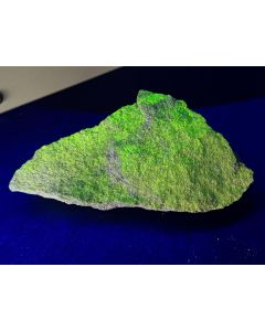 Phurcalite xls; UV-active; Utah, USA; 628 g; unique piece
