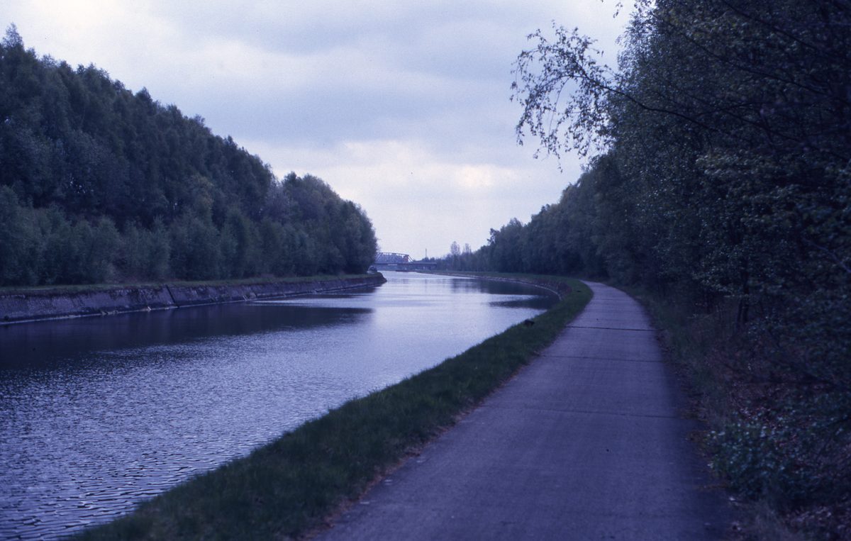 Belgien: Die Fundstelle am Kanal von Blaton mit seltenen Phosphaten