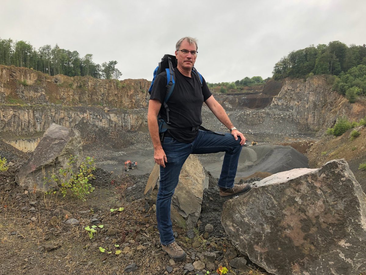 Deutschland: Steinbruch Üdersdorf, Eifel: Schöner Basalt und tolle Mineralien!