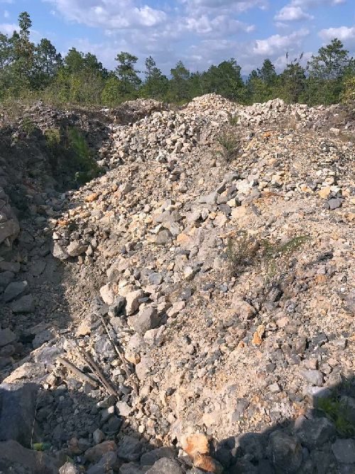 Honduras: Auf der Suche nach den herrlichen Edelopalen in Erandique, Honduras