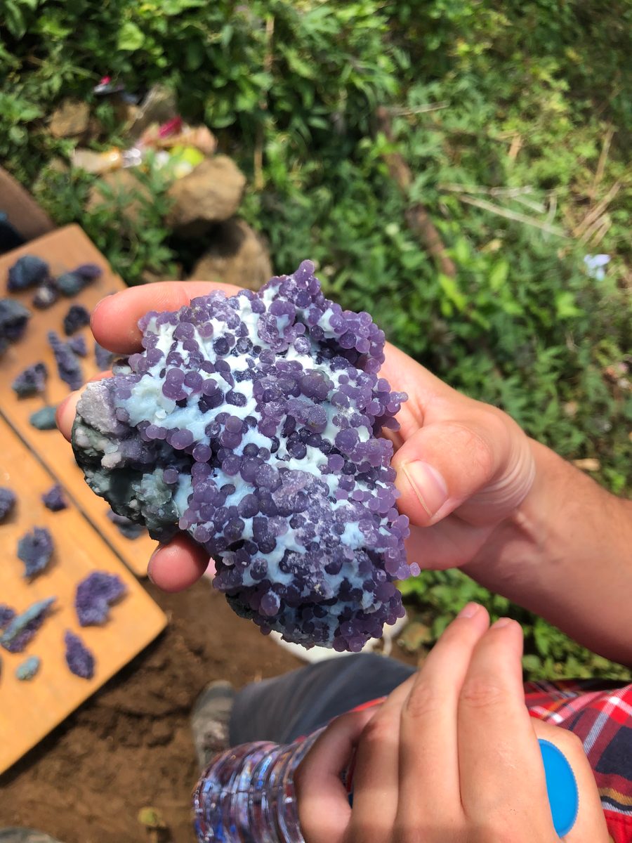 Indonesien: Abenteuer Traubenachat