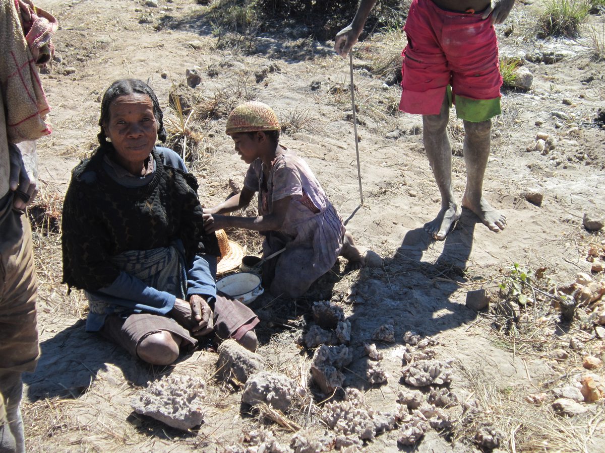 Madagaskar: Exploration nach Bergkristall in den Bergen von Betafo