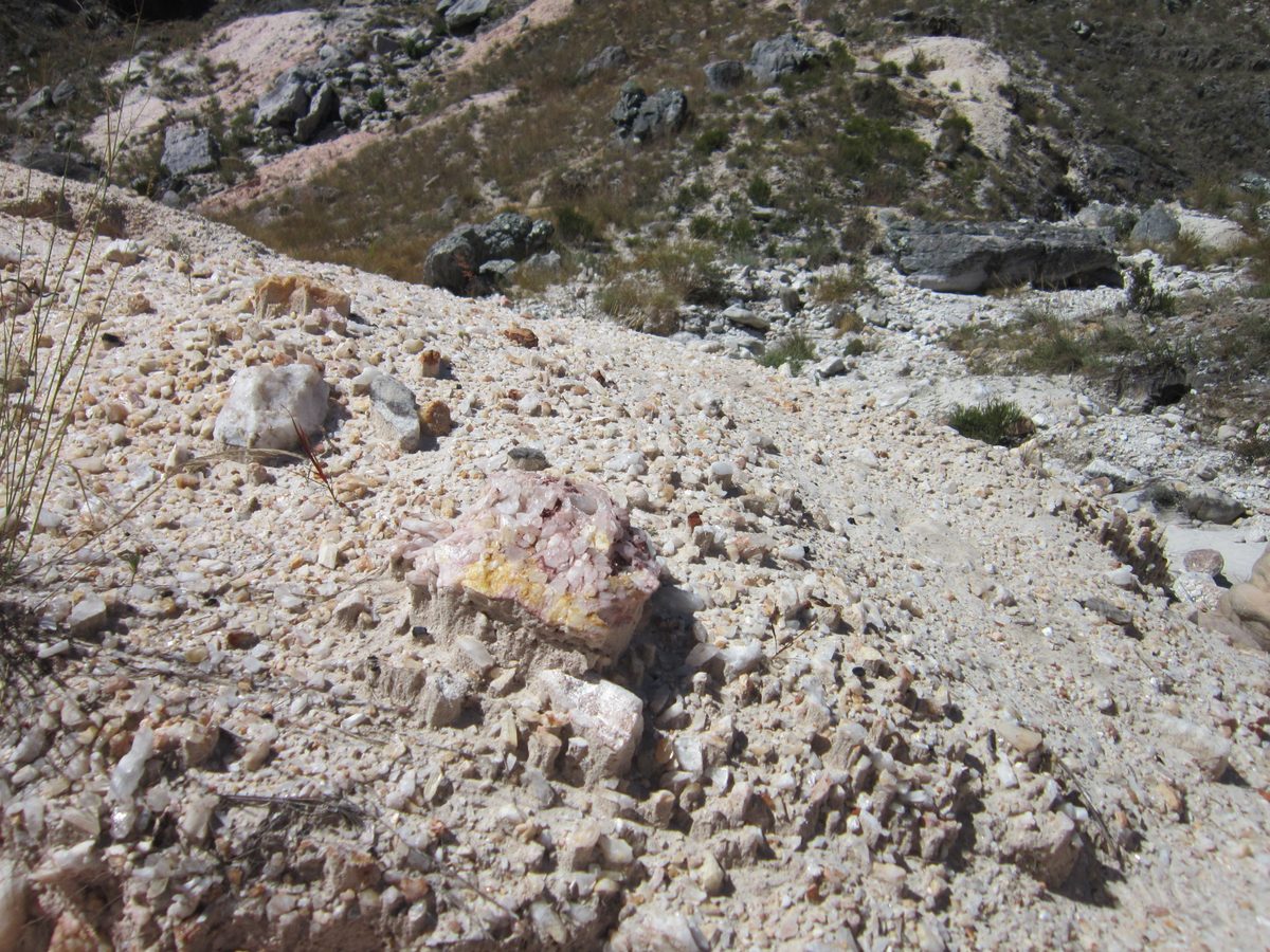 Madagaskar: Exploration nach Bergkristall in den Bergen von Betafo