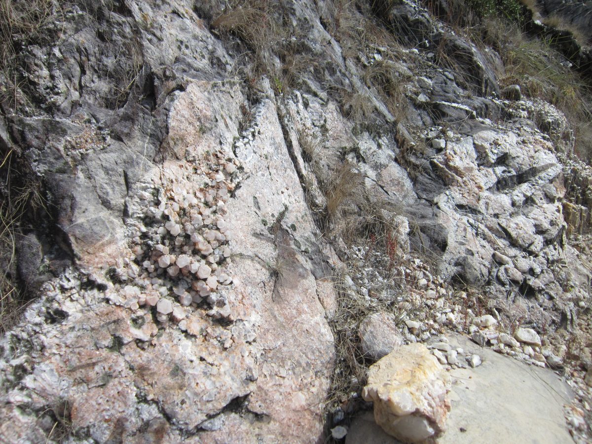 Madagaskar: Exploration nach Bergkristall in den Bergen von Betafo
