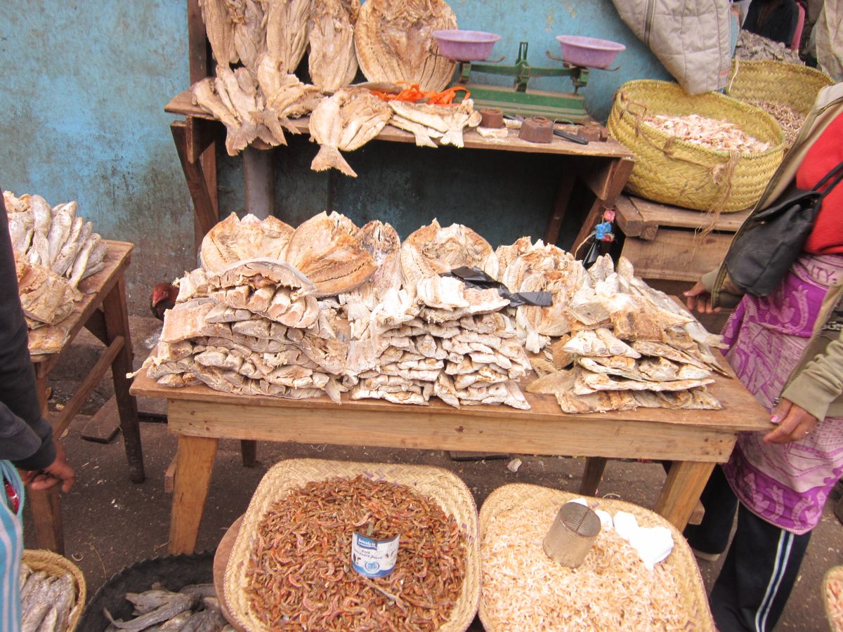 Madagaskar: Die Gegend von Betafo, Heimat der berühmten Betafite sowie sehr guter Quarze.