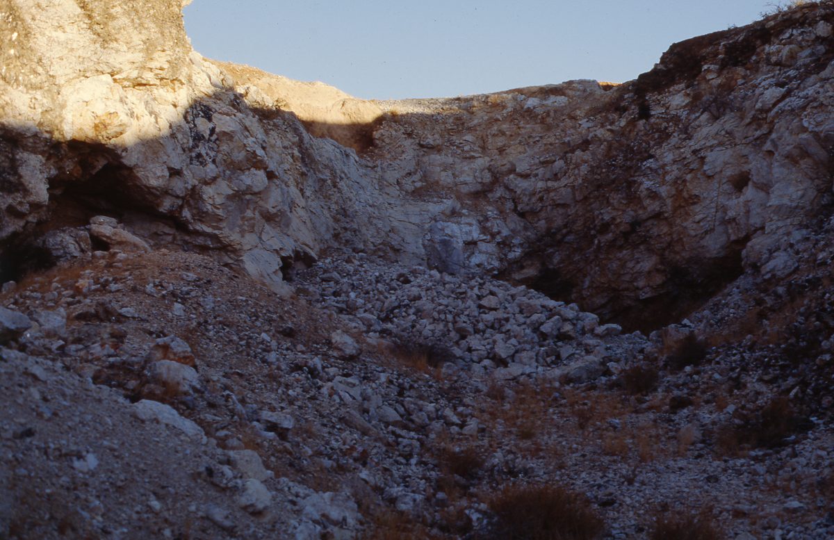 Malawi: Mzimba Pegmatite