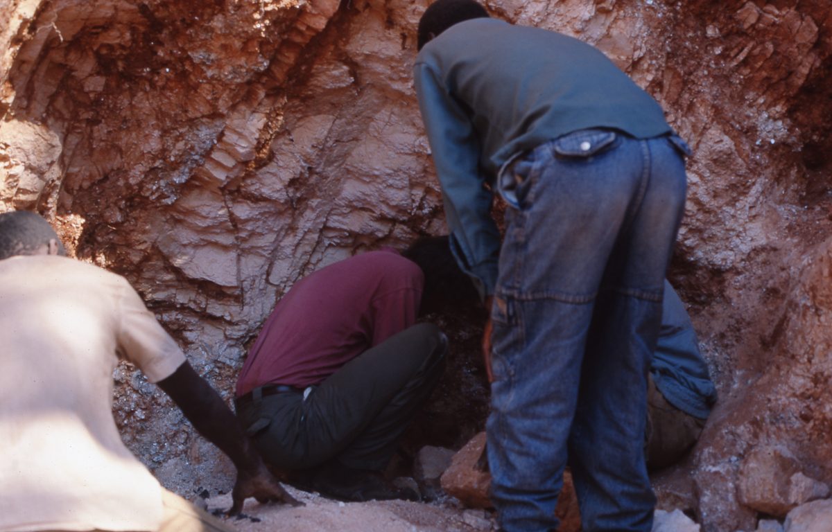 Malawi: Mzimba Pegmatite