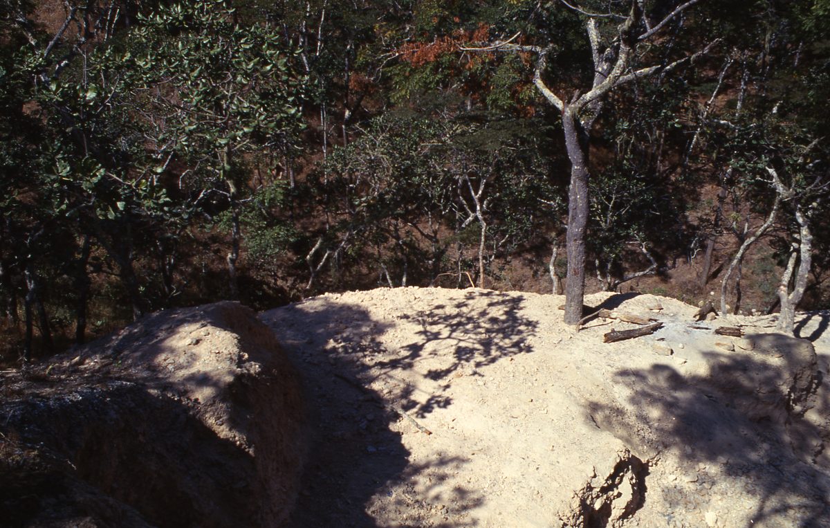 Malawi: Mzimba Pegmatite