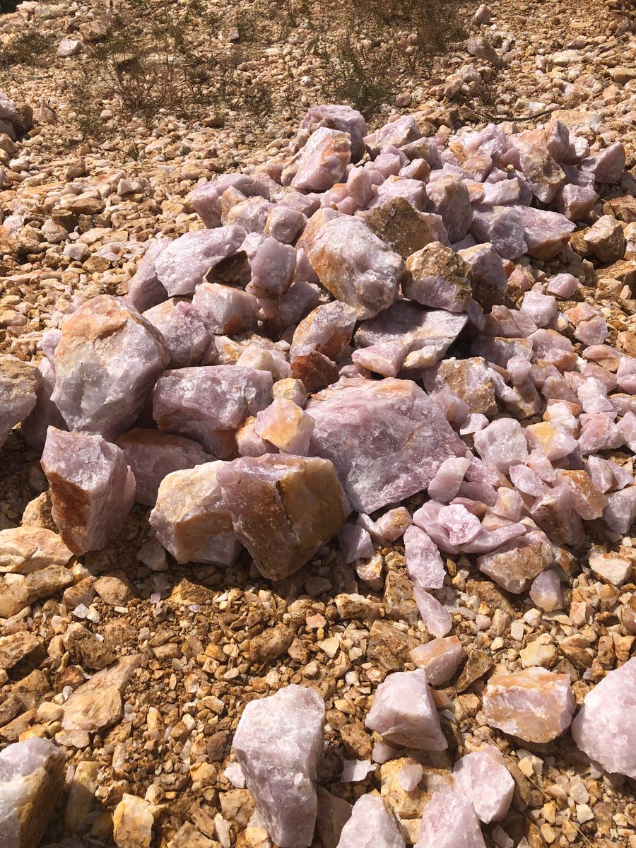 Malawi: Rosenquarz in Mzimba