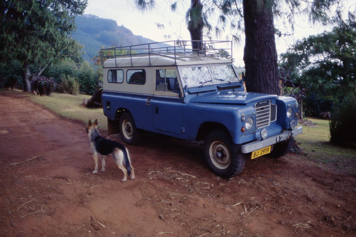 Malawi: Unser 1969 Landrover. Es gibt nichts Besseres!