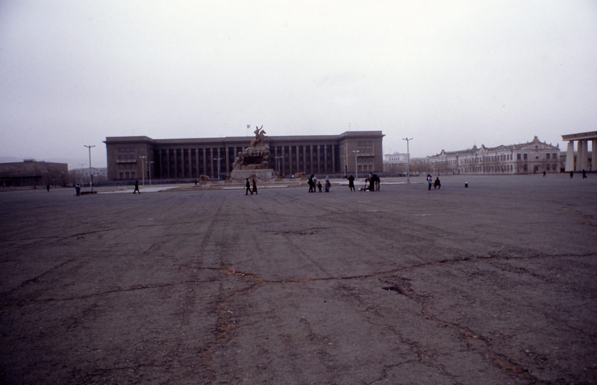 Mongolei: Impressionen aus Ulan-Bator. Wir kamen Ende April, es war noch Winter…!