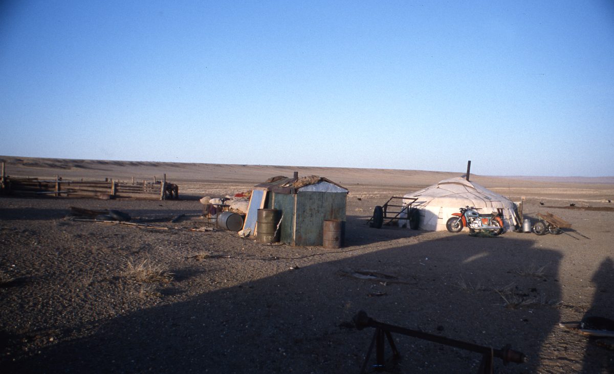 Mongolei: Fahr in die unendliche Weite der Steppe und dann der Gobi. Ziel sind die Fluorit Minen der Gegend vo